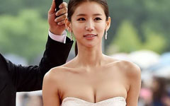 韓国女優のオ・イネの余りある巨乳がムギュッとなってるセクシードレス画像!